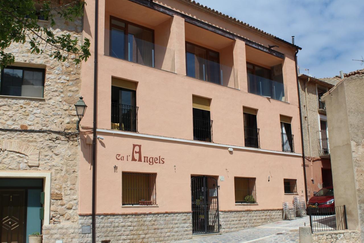 Hotel Ca L´Ángels Prat de Comte Exterior foto